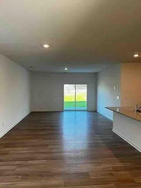 Photo - 3710 Cattle Field X-ing