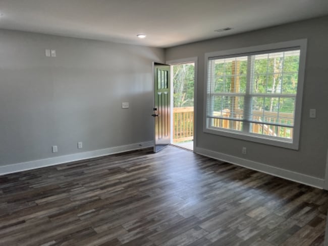 3934 Lodge Rd Unit B copy