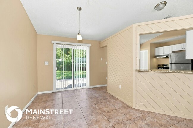 Photo - 1275 Wing Rd SW