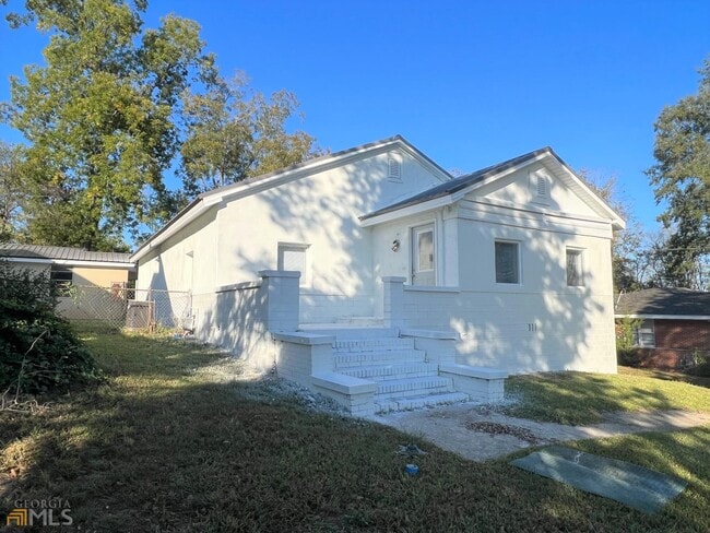 Photo - 500 N Liberty St