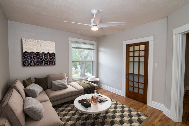 Photo - 1200 Josephine St