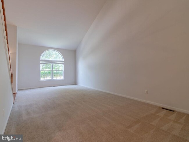 Photo - 31171 Mills Chase Dr