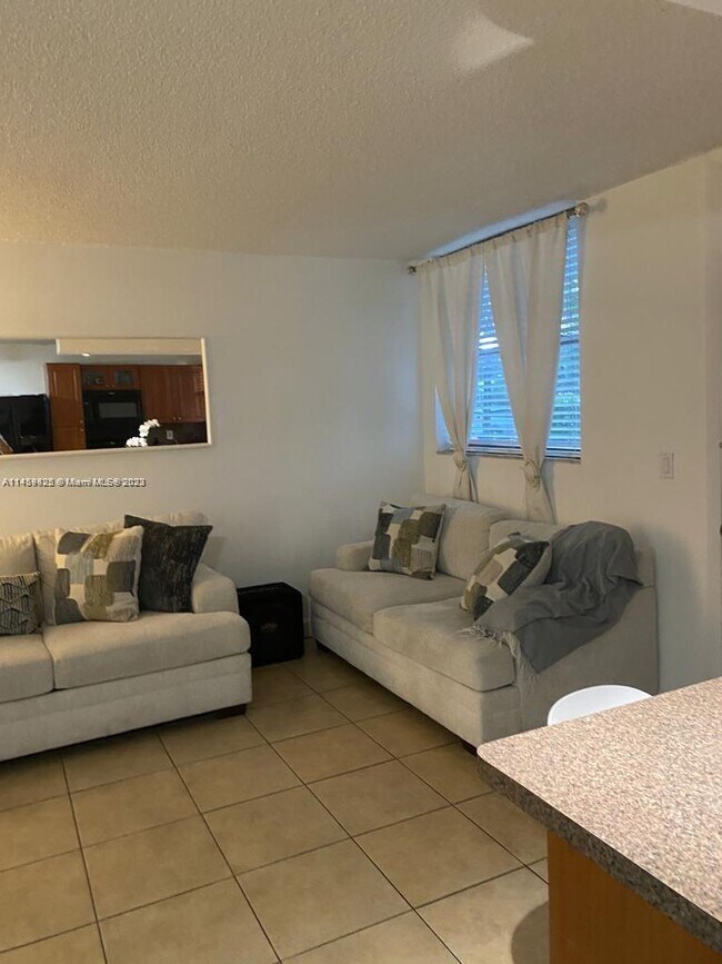 Photo - 1801 S Treasure Dr Unit 108