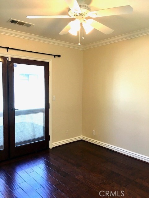 63 Harkness Ave
