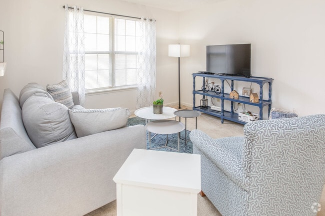 2BR, 2BA - 1,080 SF - Living Room