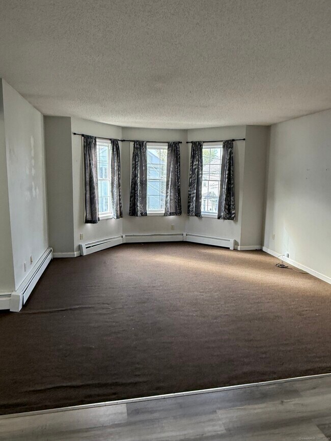 Photo - 12 Harbison Ave Unit 2nd Floor