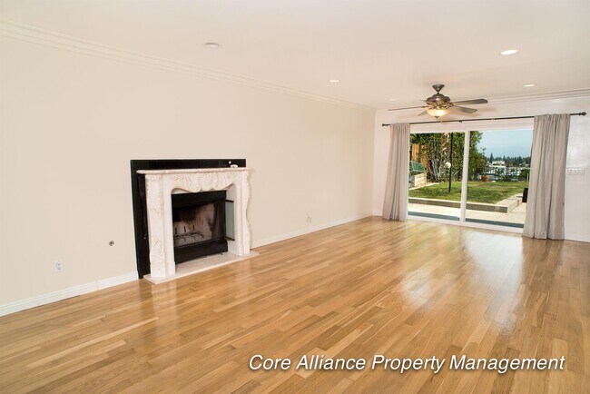 Photo - 8816 Hanna Ave