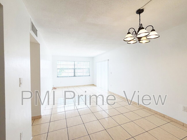 495 NW 72nd Ave Unit #406