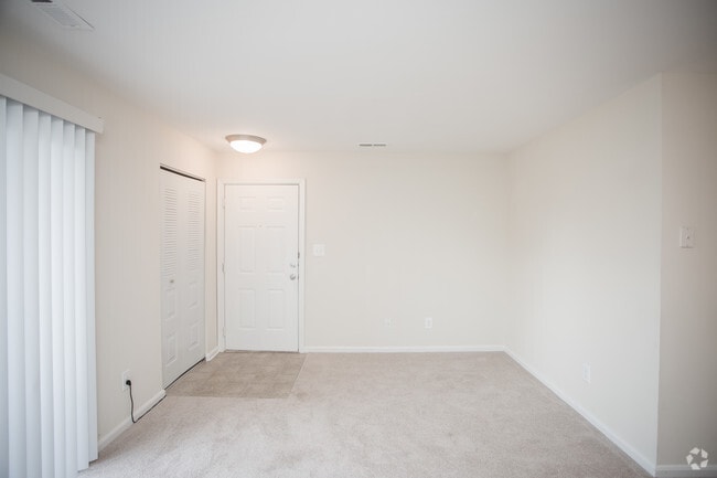 Carriage Pointe Condominiums