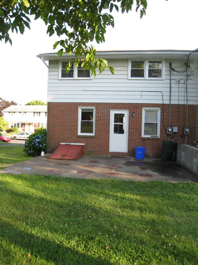 171 W 28th St Rental For Rent in Northampton, PA