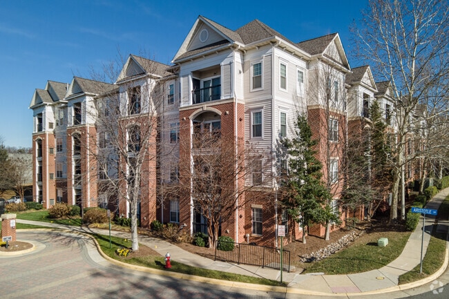 Photo - Fairfax Ridge