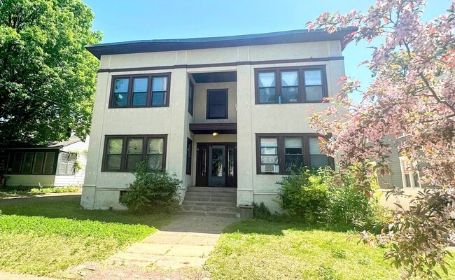 Building Photo - 69 Bedford St SE Unit 2