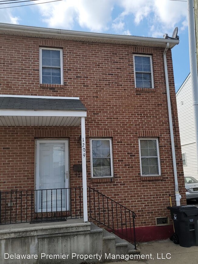 3 br, 1 bath House - 1209 N Claymont St - 3 br, 1 bath House - 1209 N Claymont St