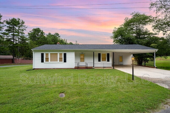 Building Photo - 8095 New St Rental