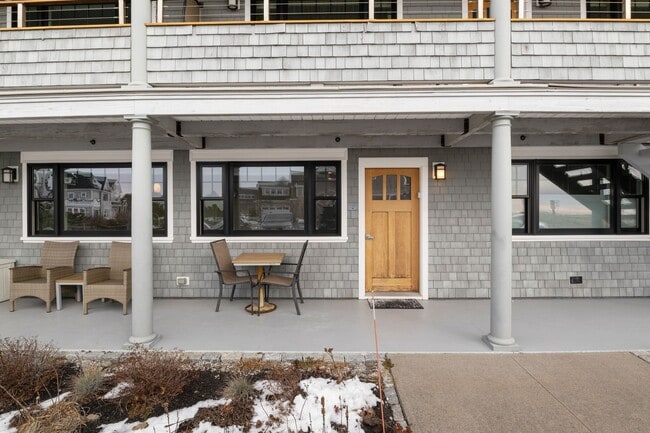 Photo - 3 King St Unit #8