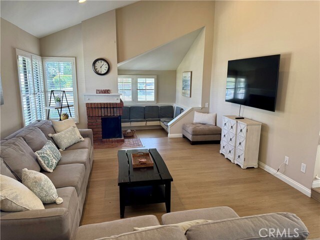 17 Fallbrook