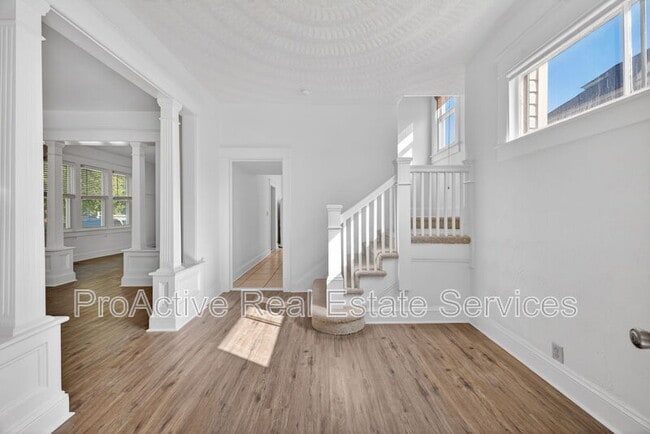 Photo - 1008 Grayson St