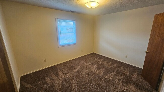 Photo - College Park - August 2026