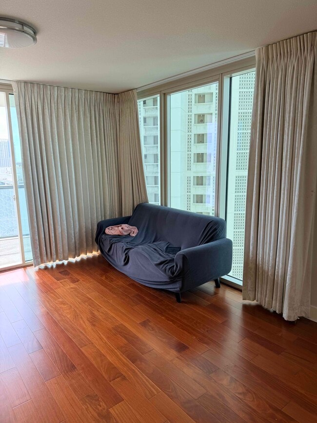 Photo - 1837 Kalakaua Ave Unit 01 Stack