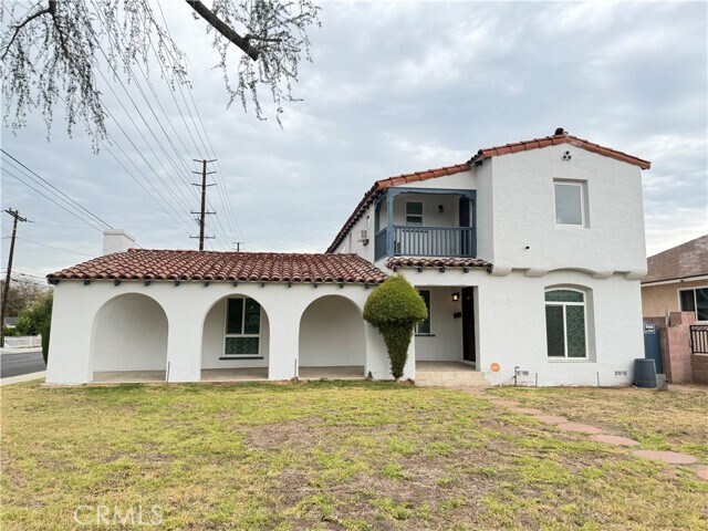 5703 Golden West Ave