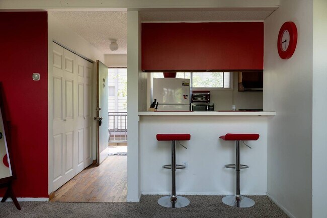 Photo - 1842 Canyon Blvd