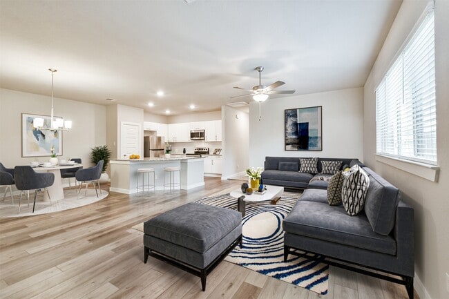Building Photo - 25141 Pacific Wren Dr