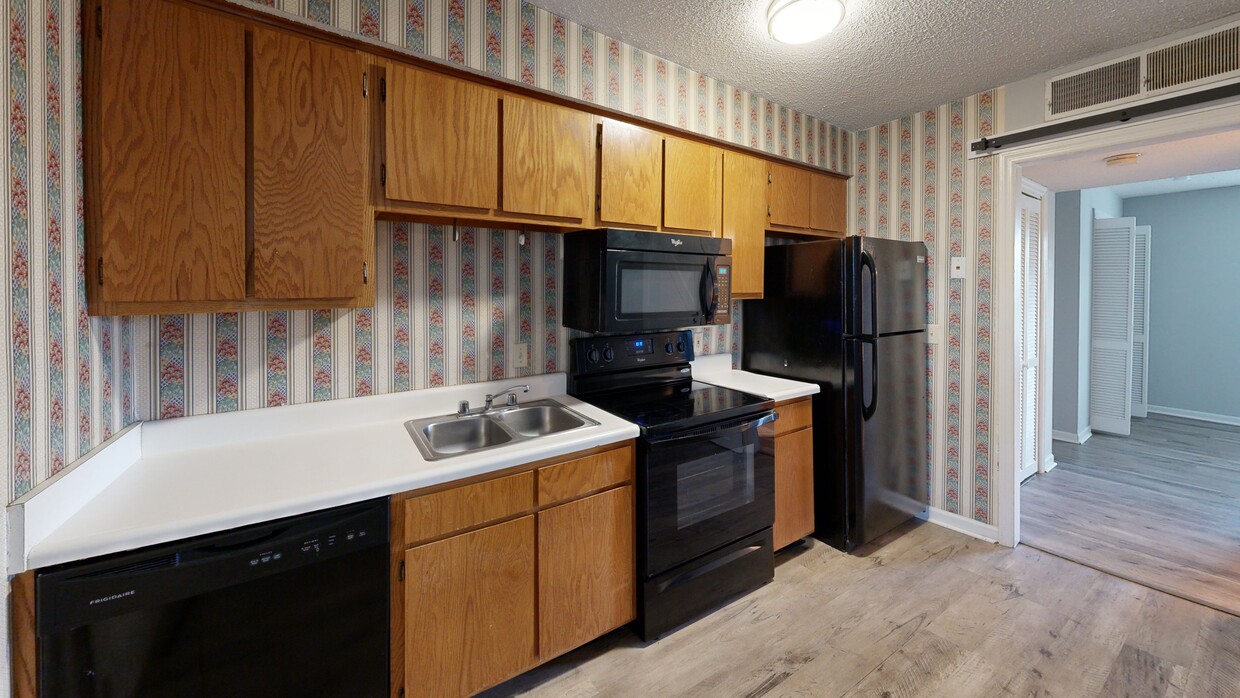 Photo - Riverbank Commons Apartments