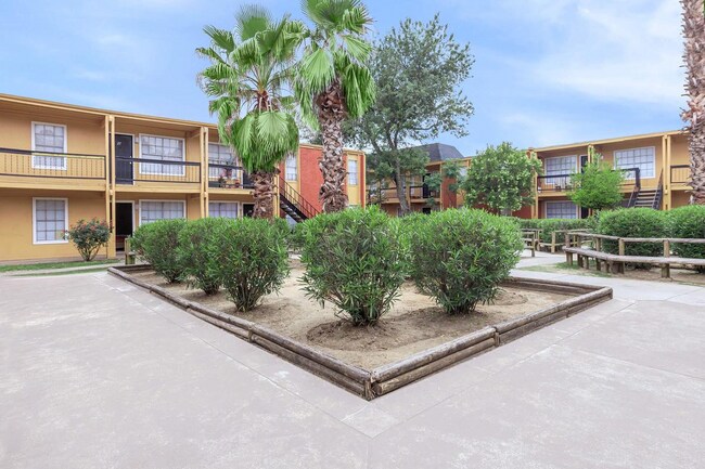Woodvine Apartments