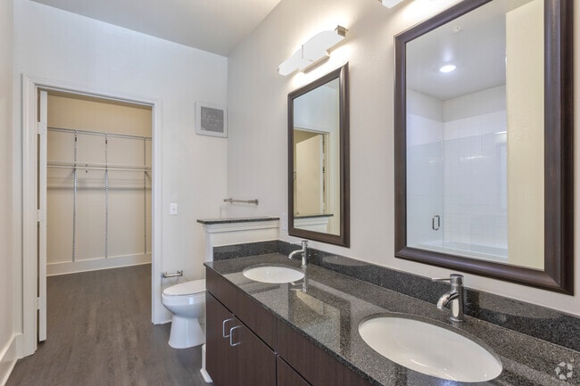 2HAB, 2BA - 1202SF B1,3 - Baño