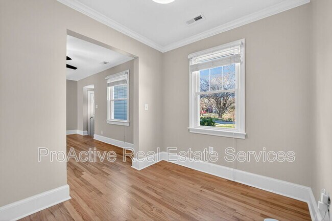 Photo - 1329 Cedar Ln