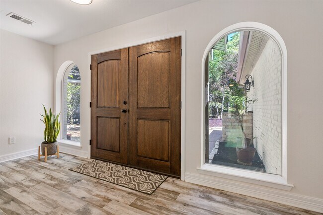 Photo - 3219 Chippers Crossing