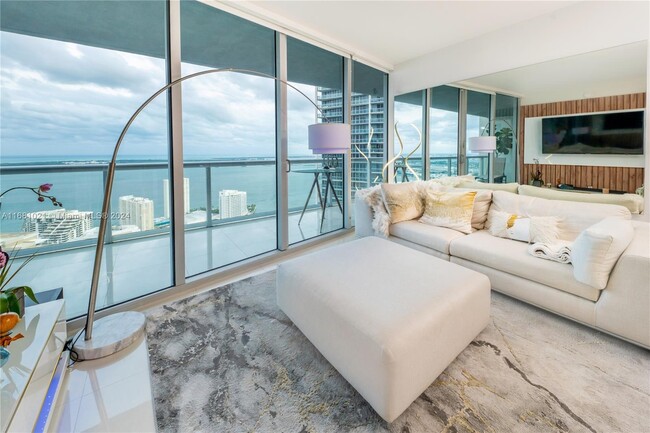 Photo - 465 Brickell Ave Condo