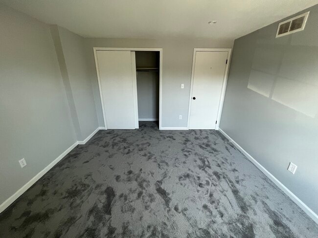 2 BR, 1.5BA TH