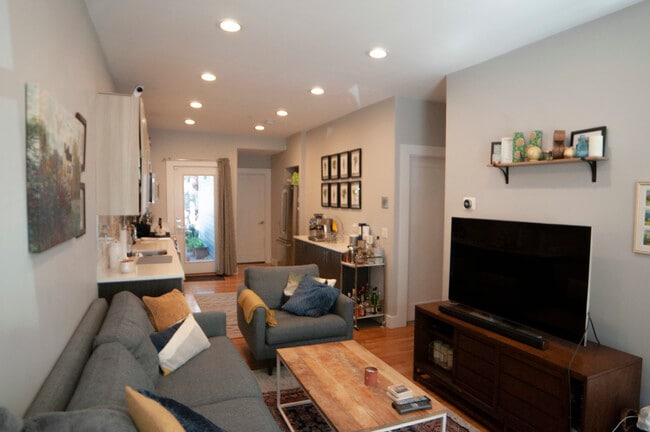 Photo - 39 Gates St Unit 1