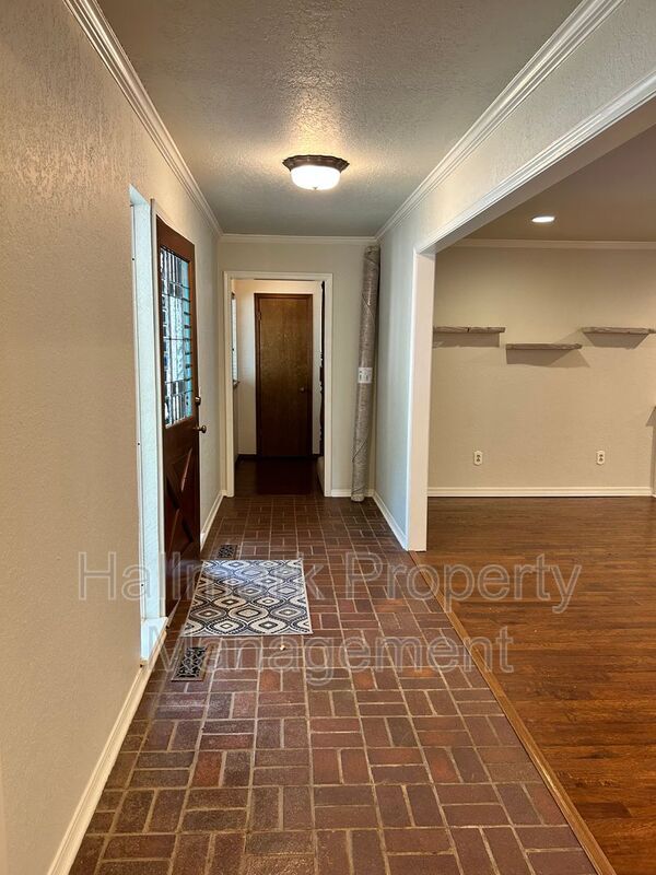 Photo - 3412 Smoky Hollow Rd