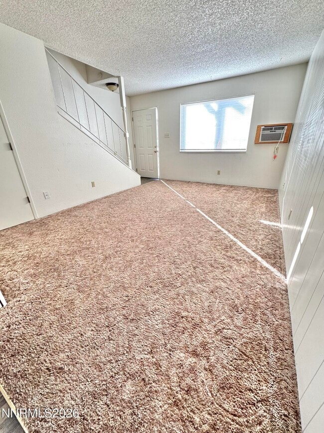 Photo - 825 Belli Dr