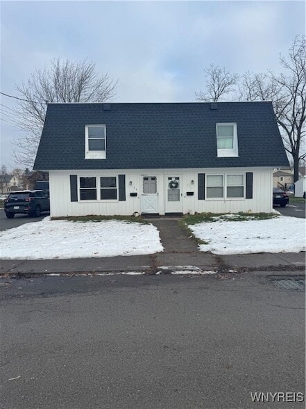 Building Photo - 109 Ensign Ave Unit 111