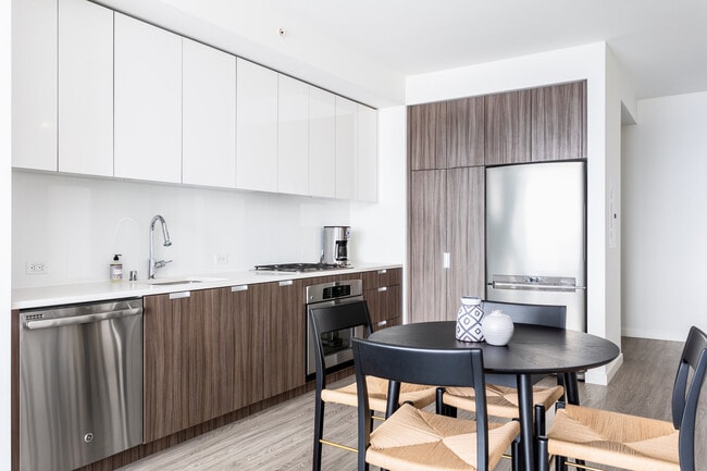 Photo - 6301 Shellmound St Unit FL5-ID10013A