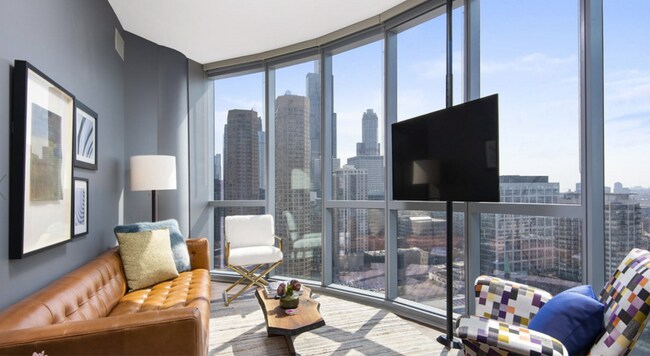 Photo - 902 W Madison St Unit 2114