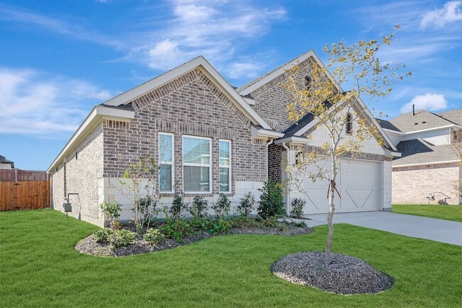 Photo - 2810 Woodbrook Dr