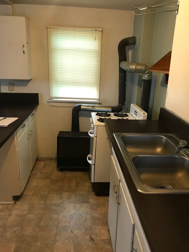 803805 1/2 Apartment Unit 805 1/2 ButteSilver Bow, MT