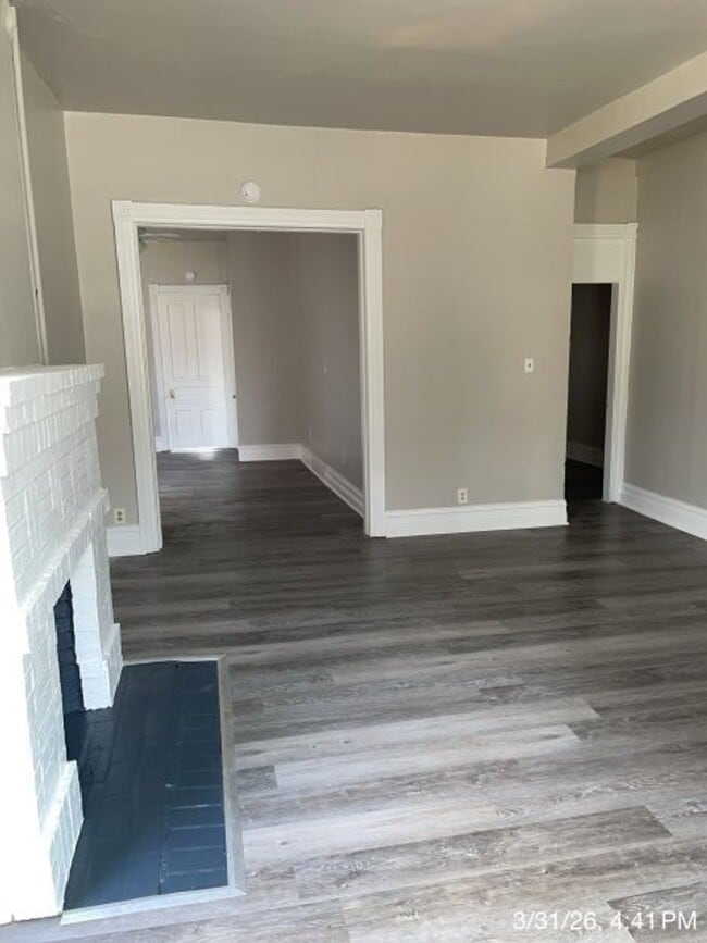 Photo - 1046 Walnut St Unit 1