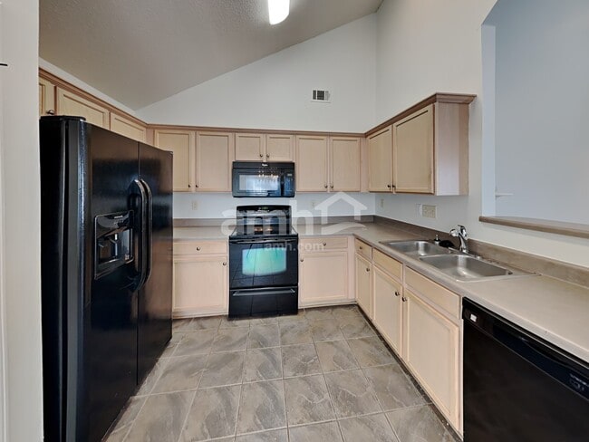 Photo - 6889 Show Boat Ln