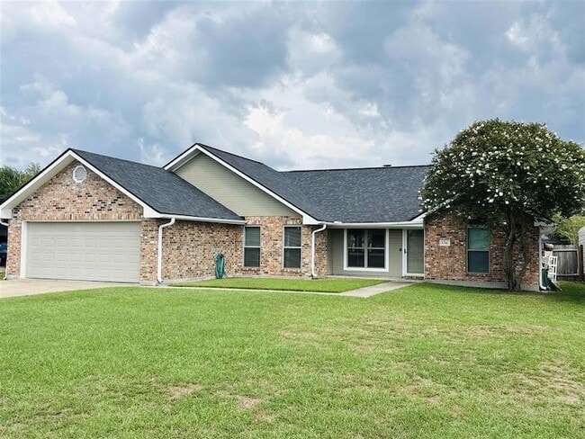 5741 Barrett Ln