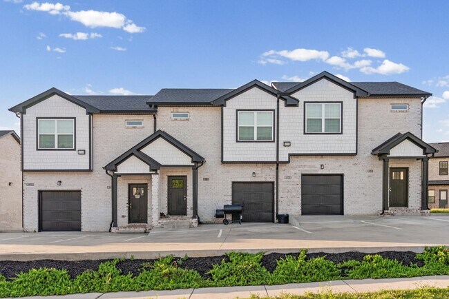 1173 Meadowhill Ln