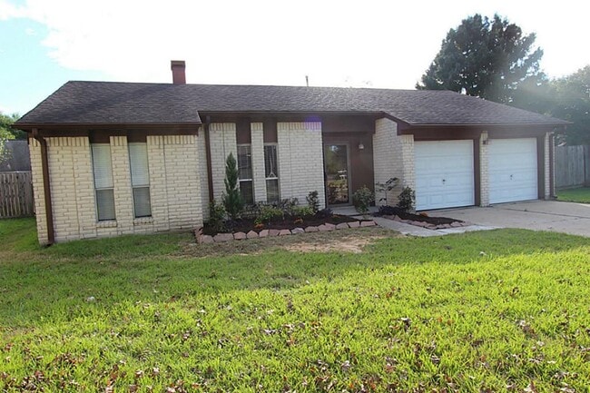 Photo - 4330 Maple Cross Dr