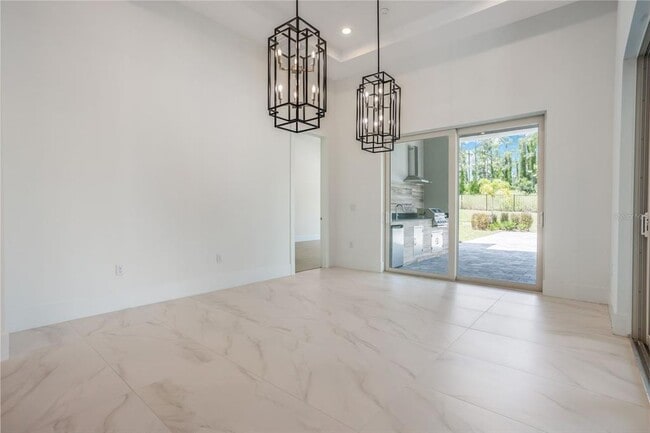 Photo - 16110 Pendio Dr