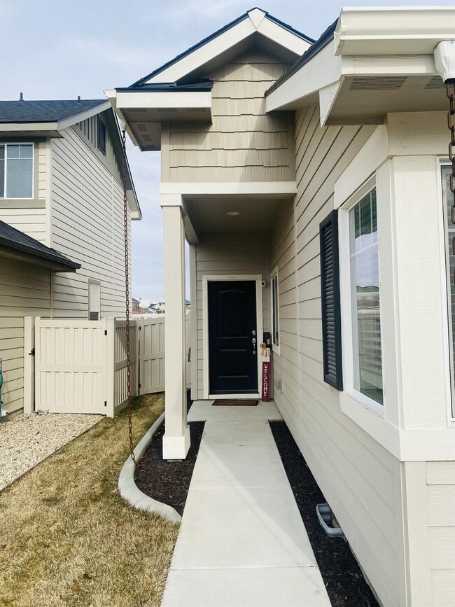 Photo - 1476 W Soldotna Dr
