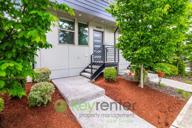 Photo - Modern 3 Bedroom with Rooftop Deck and In Unit Laundry