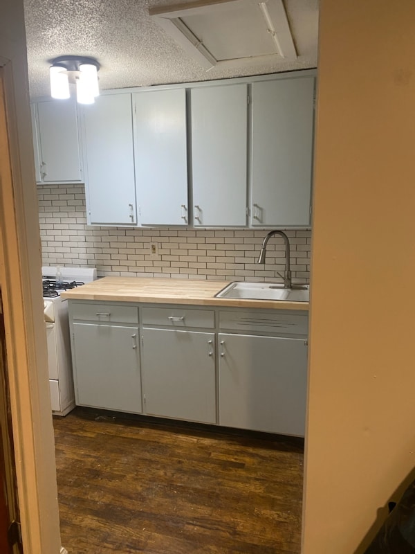 Photo - 1020 S Pleasant St Unit B